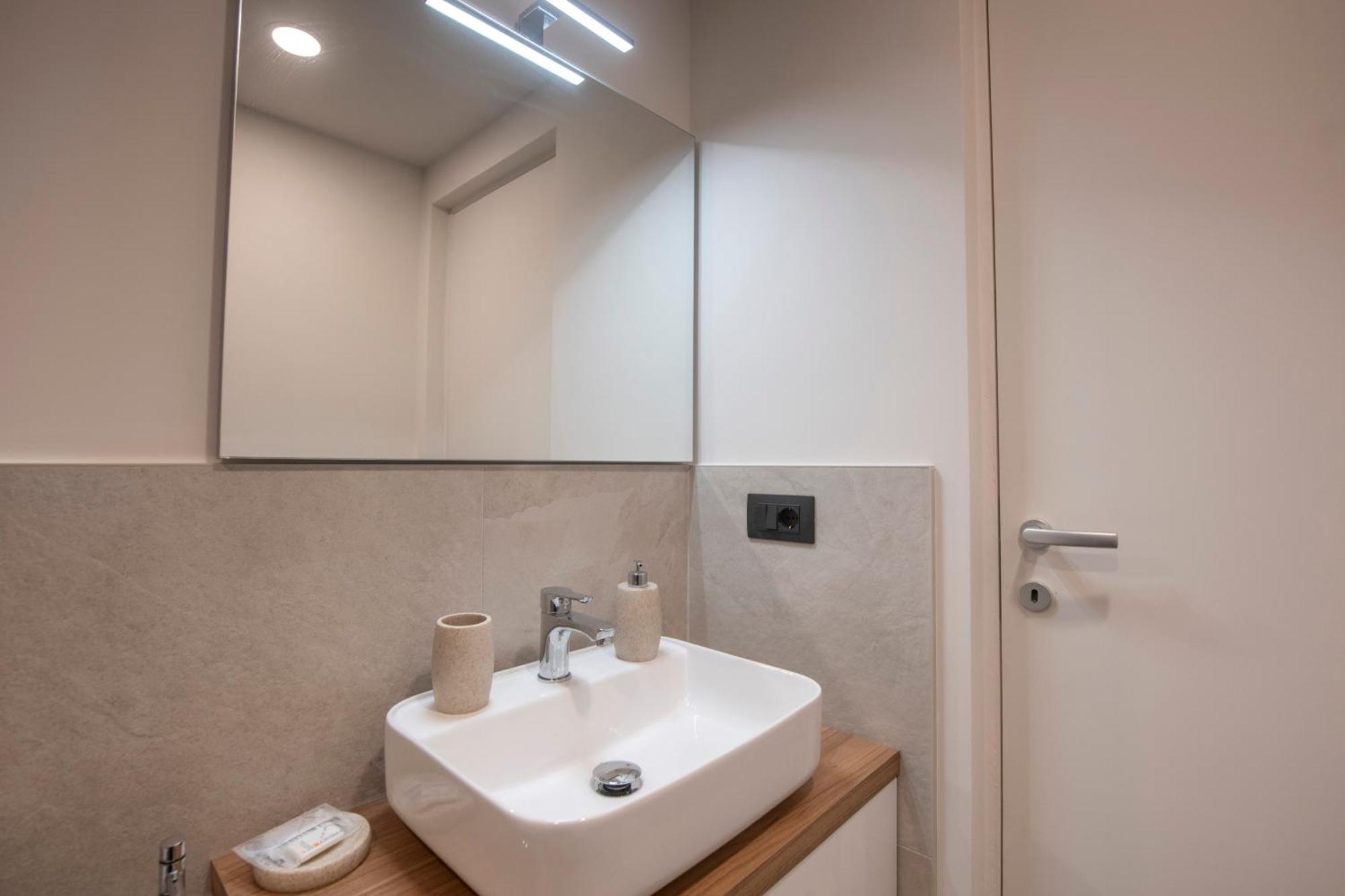 258 - The Loft In Largo Zecca - Luxury Nel Cuore Di Genova